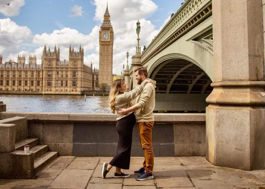 London: Private Photoshoot with Video Clip Option - Mehr’s approach and the value of direction