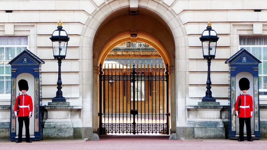 London: Private Royal Tour with Changing of the Guard - Timing, cancellation, and practical details