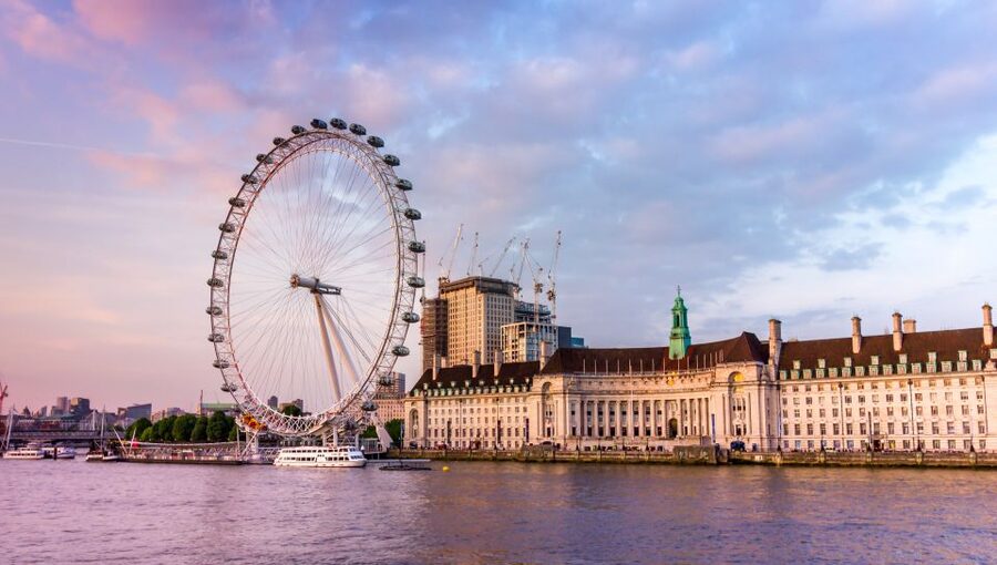 London: Private Walking Tour in Spanish - A private Spanish-speaking introduction to London
