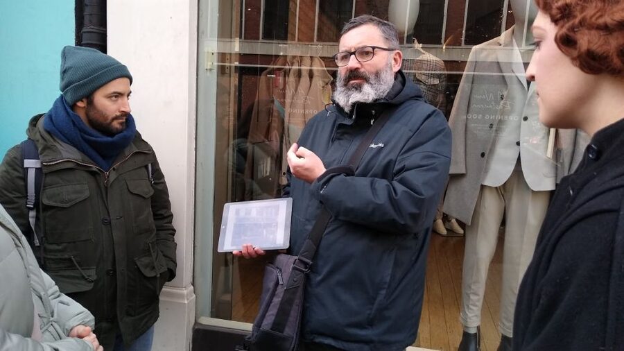 London: "Queen" Highlights Walking Tour - Who will enjoy this walk most