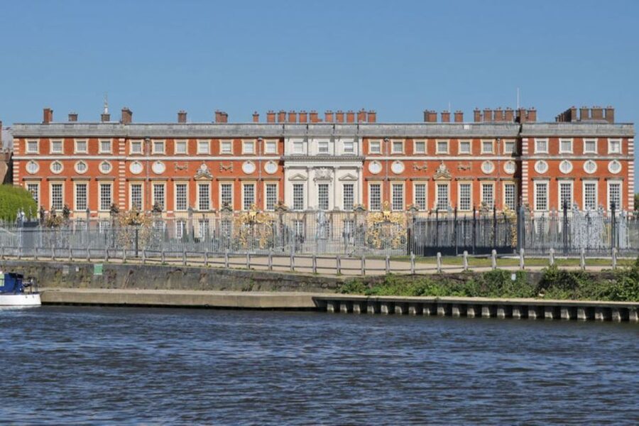 London: Richmond to Hampton Court River Thames Cruise - Leaving from Richmond Landing Stage