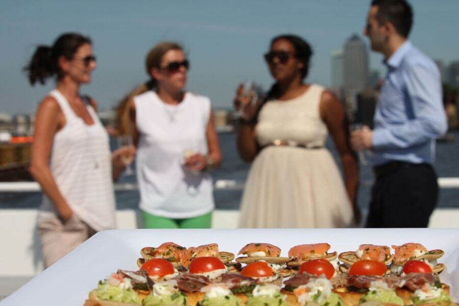 London: River Thames Evening Cruise with Bubbly and Canapés - Canapés, sparkling wine, and the cash bar