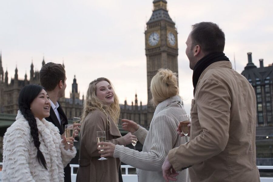 London: River Thames Evening Cruise with Bubbly and Canapés - Is two hours the right length?