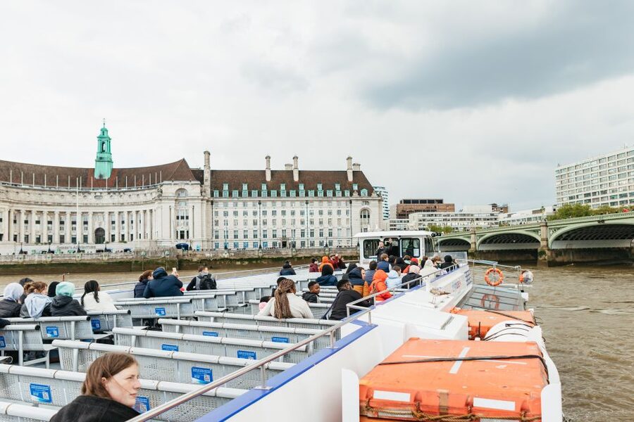 London: River Thames Hop-On Hop-Off Sightseeing Cruise - The ride to Greenwich and the Cutty Sark