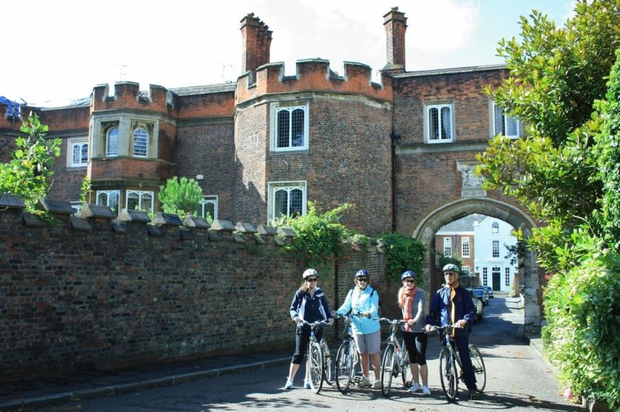 London: Royal Deer Park Bike Tour - Who should book the Royal Deer Park Bike Tour?
