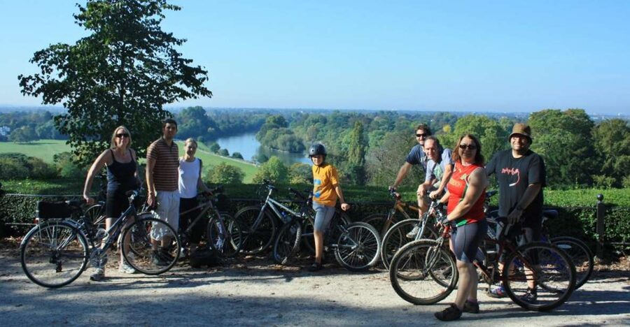 London: Royal Deer Park Bike Tour - How the guide shapes the experience