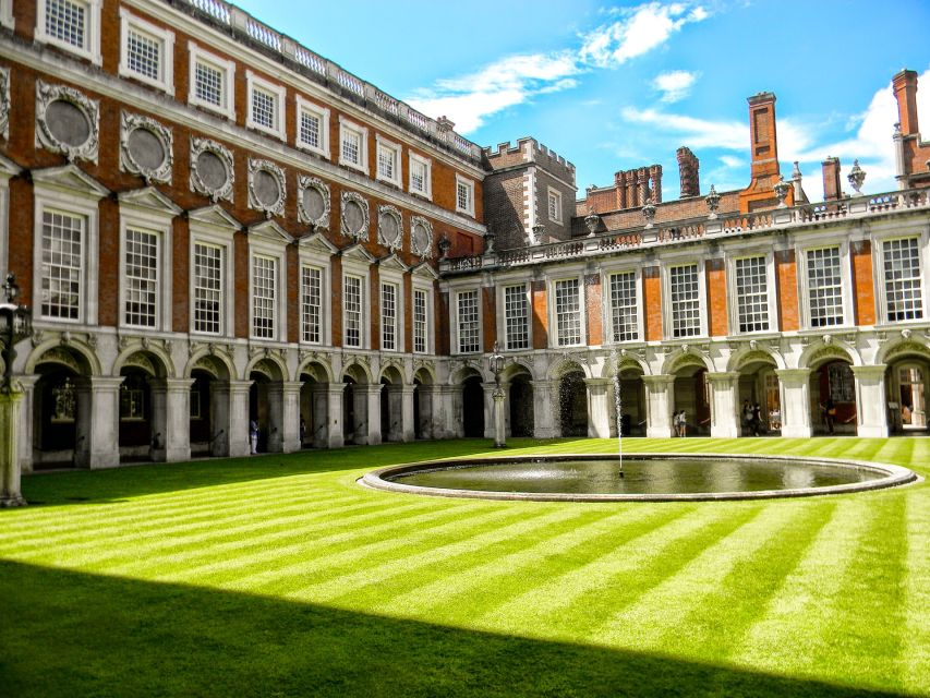 London: Royal Hampton Court Guided Tour with Afternoon Tea - Cardinal Wolsey’s gift to Henry VIII