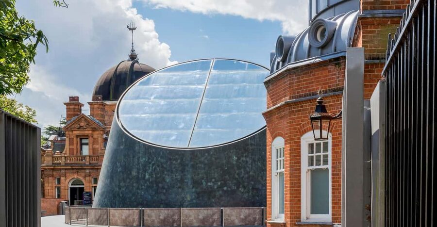 London: Royal Observatory Planetarium Show Entry Ticket - What happens during the 30-minute show