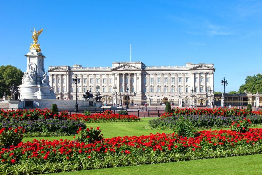 London Royal Tour - Buckingham Palace Entry - 12 guests 2,5h - From Hyde Park hunting ground to royal London