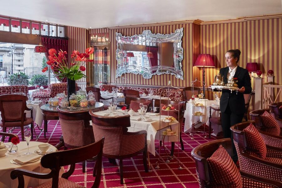 London: Royal Tour with Afternoon Tea at the Rubens - How much value do you get for $174?
