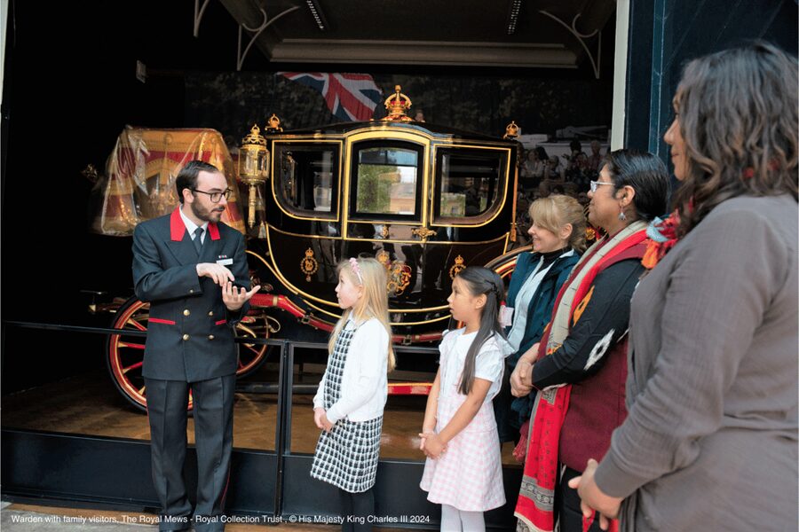 London: Royal Walking Tour with Guard Change & Royal Mews - What the $79.47 price gets you