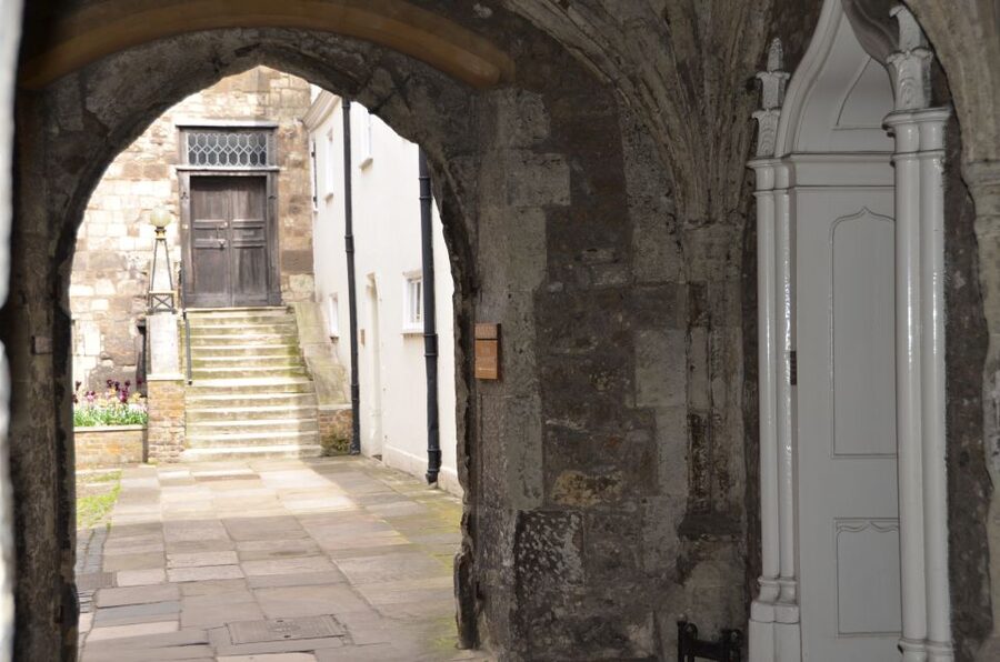 London's Hidden Treasures Tours by Black Taxi Cab - Why a black cab works so well in London