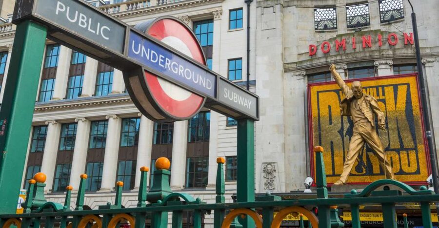 London: Secrets of Freddie Mercury Tour with a Cocktail - The pub where Queen’s circle came together