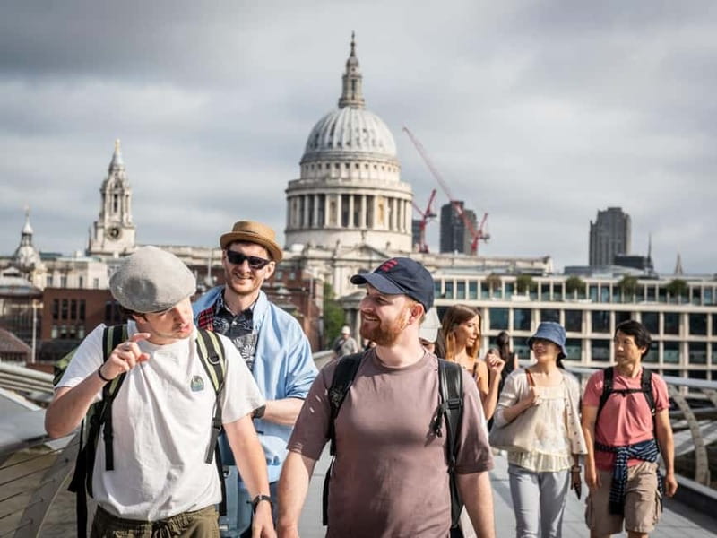 London: See 30+ Top Sights and Eat 8 British Foods Tour - The guides are a major part of the value