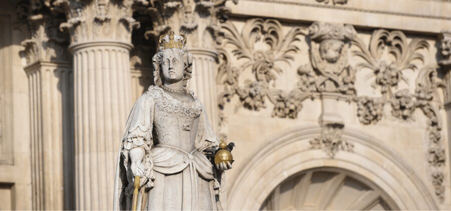 London: Self-Guided History City Tour with an App - Borough Market and the flavors of Southwark