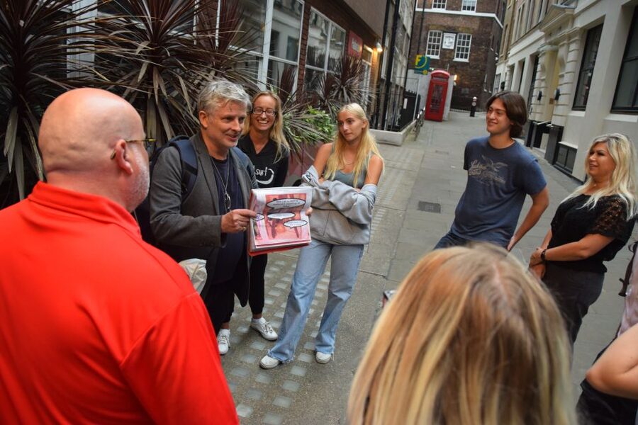 London: Serial Killers of London Guided Walking Tour - How atmospheric is the experience?