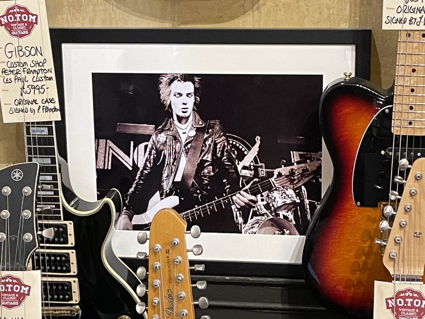 London: Sex Pistols and Punk Music Walking Tour - Following the band to its first gig