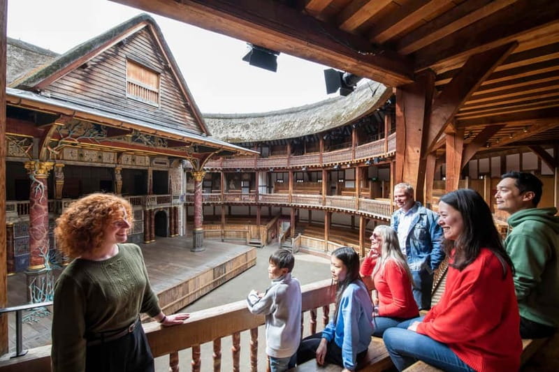London: Shakespeare's Globe Theatre Guided Tour - What the reconstructed playhouse lets you see