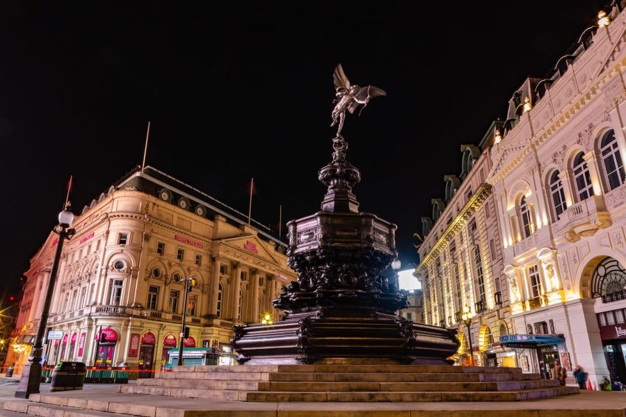 London: Sherlock Holmes Guided City Walking Tour - Barts, Watson’s medical training, and the real hospital