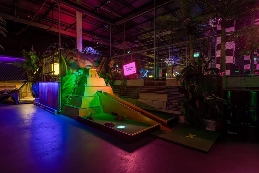 London: Shoreditch Junkyard Golf Tickets for 9 or 18 Holes - What the 9-hole and 18-hole choices really mean