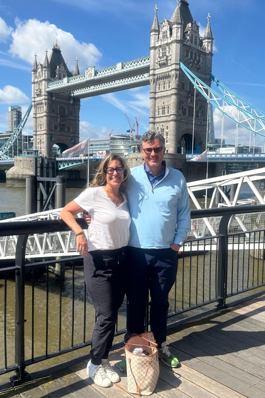 London: Sightseeing Black Cab Tour with Hotel Pickup - The London Eye and a final river view