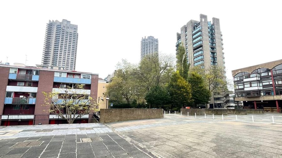 London: Slow Horses TV Series Guided Tour - Starting outside Old Street Station