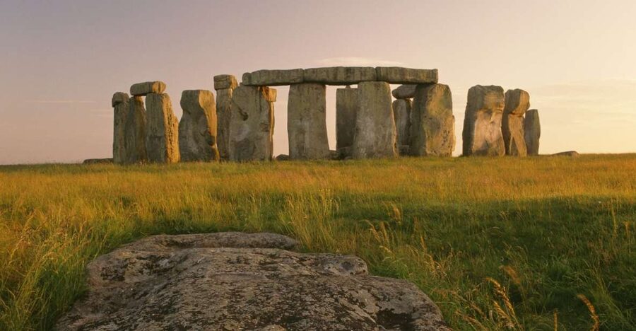 London: Stonehenge, Bath, Lacock, & Avebury Small Group Tour - Meeting the mini-coach at Marble Arch