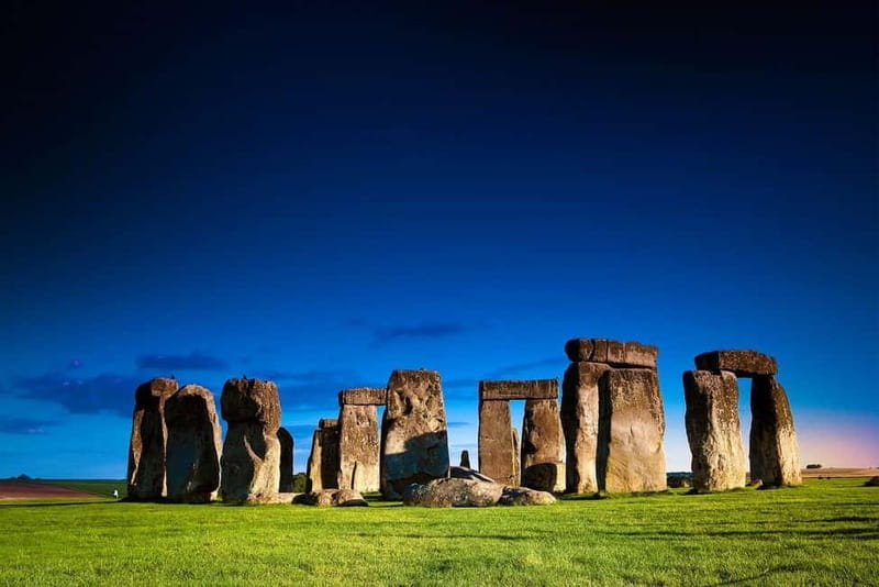 London: Stonehenge Morning or Afternoon Tour Optional Lunch - The two-hour ride through southern England