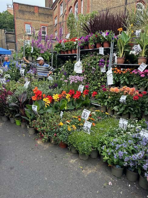 London: Sunday Markets Guided Walking Tour - Old Spitalfields Market gives the walk a clear finish