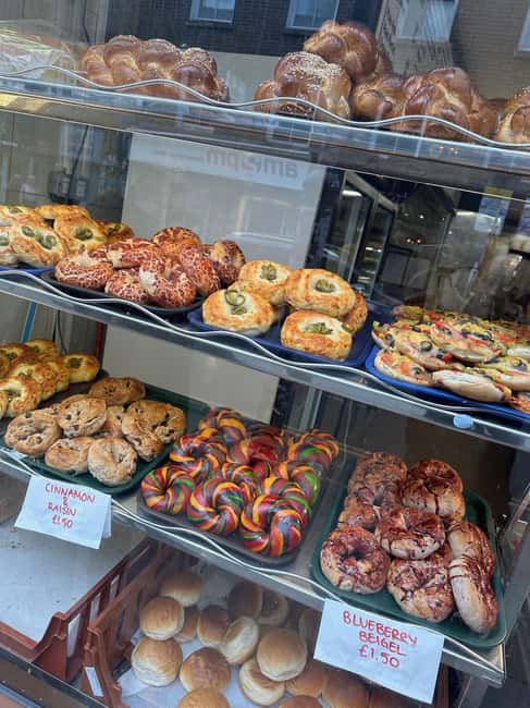 London: Sunday Markets Guided Walking Tour - The friendly group feel matters here