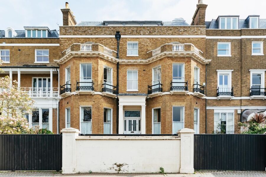 London: The Birthplace of The Rolling Stones Private Tour - Olympic Studios in Barnes and the sound of the early albums