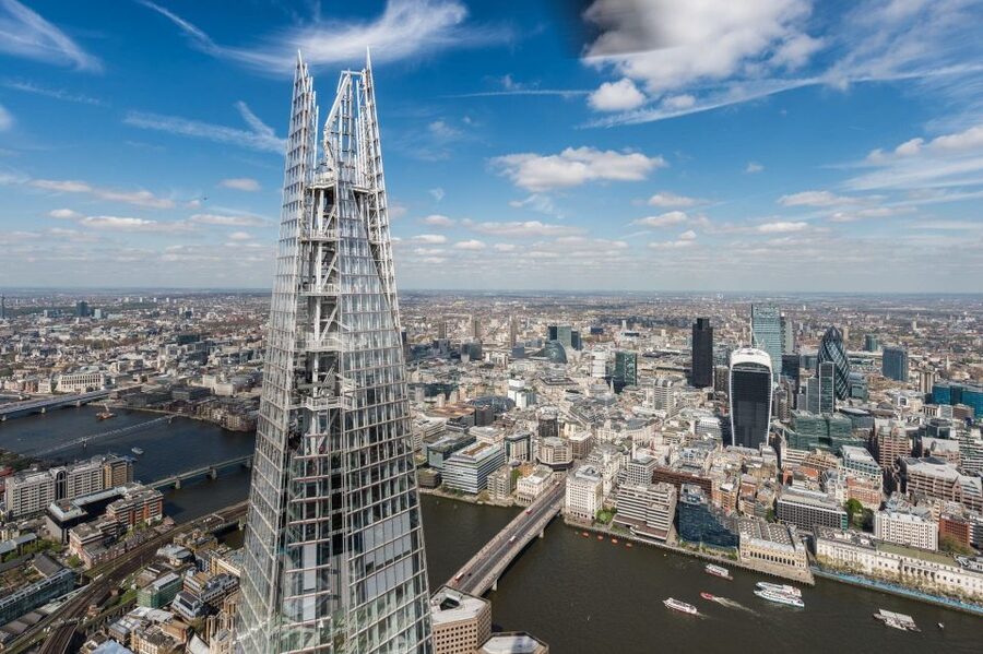 London: The Shard Entry Ticket with Champagne - The journey to the 72nd floor