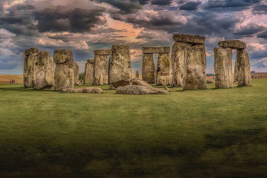 London to Southampton Cruise Terminal via Stonehenge - Why this transfer works better than a plain ride to Southampton