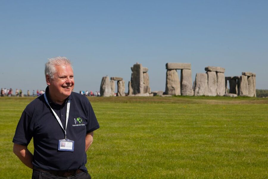 London to Southampton Cruise Terminal via Stonehenge - Who will get the most from this experience?