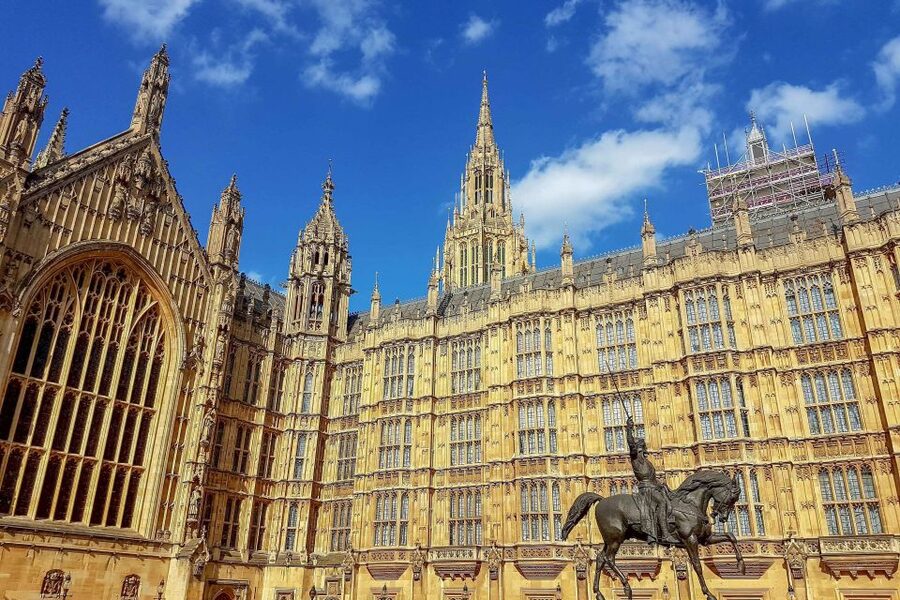 London: Top 30 Sights Walking Tour & St Pauls Cathedral - Trafalgar Square, Whitehall, and Britain’s political center