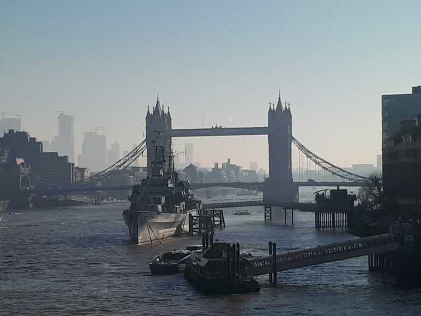 London: Tower, Cruise, & Harrods Tea Full-Day Experience - St. Paul’s Cathedral and Sir Christopher Wren’s masterpiece