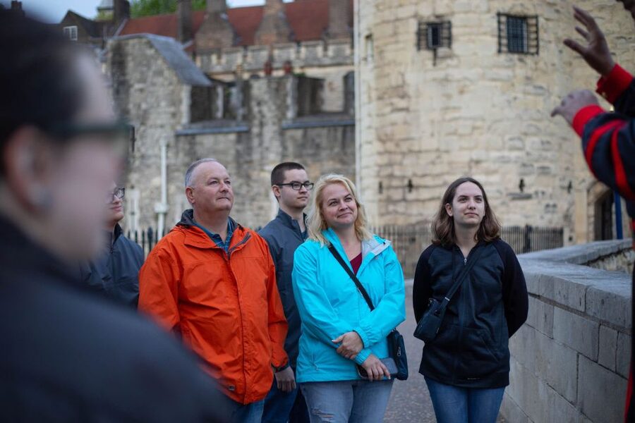London: Tower of London After Hours Tour and Key Ceremony - Who will enjoy this evening most?