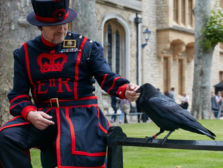 London: Tower of London, Hop-on, Hop-off Bus & River Cruise - Big Ben, Westminster Abbey, and the London Eye
