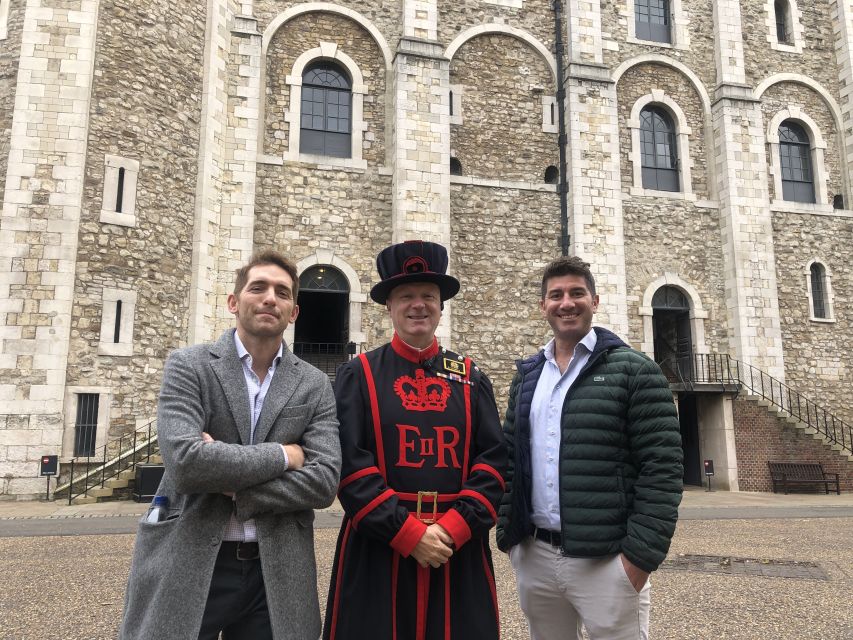 London: Tower of London Tour with Crown Jewels & Beefeaters - Walking, clothing, and practical limits