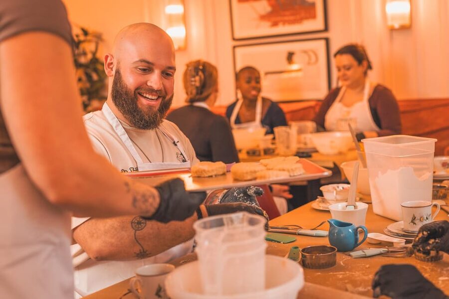 London: Traditional English Scone Making and Tea Workshop - Warm scones straight from the oven
