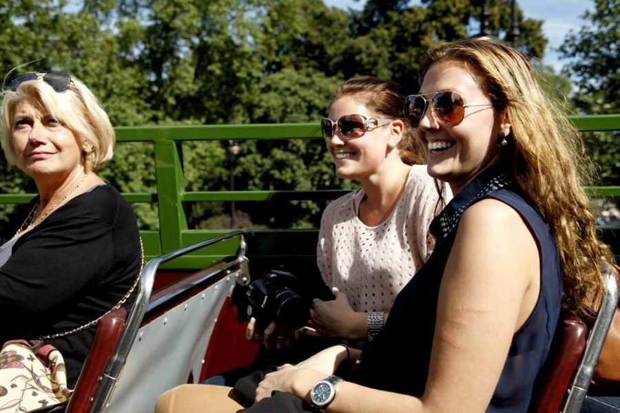 London Vintage Bus Tour and Cream Tea at Harrods - Key points to know before booking