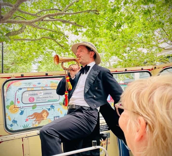 London Vintage Bus Tour: Live Comedy Sightseeing Show - Price and the value of the short format
