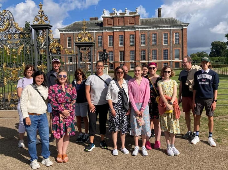 London: VIP Kensington Palace Gardens Tour & Royal High Tea - Walking conditions and who should book