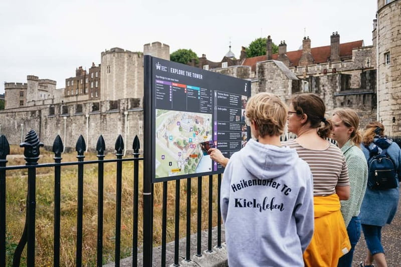 London: VIP Tower Opening Ceremony, Crown Jewels & Cruise - The Thames cruise pass