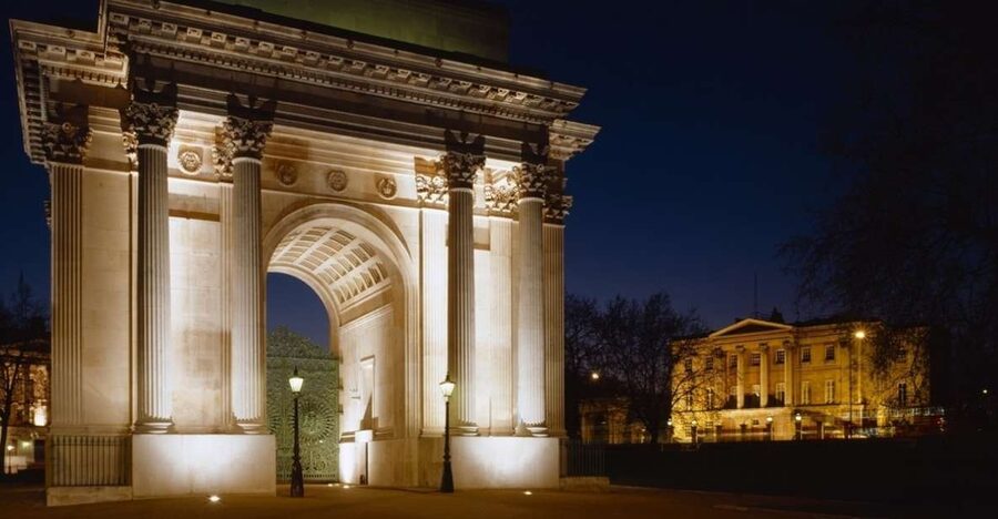 London: Wellington Arch Ticket - A victory arch with a royal address