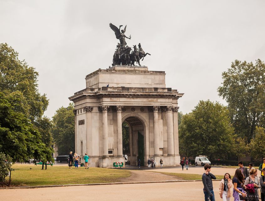 London: Wellington Arch Ticket - Starting with the sculpture above the arch