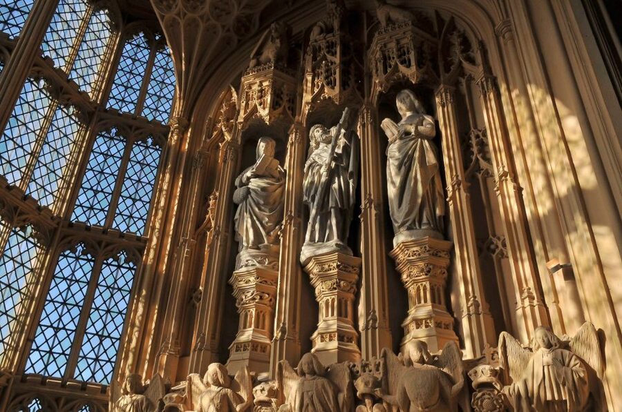 London: Westminster Abbey Entrance Ticket - Gothic stonework that rewards looking up