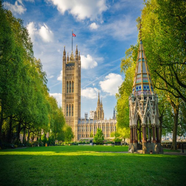 London: Westminster Abbey Skip-the-line Entry & Guided Tour - What the four-hour group tour is like