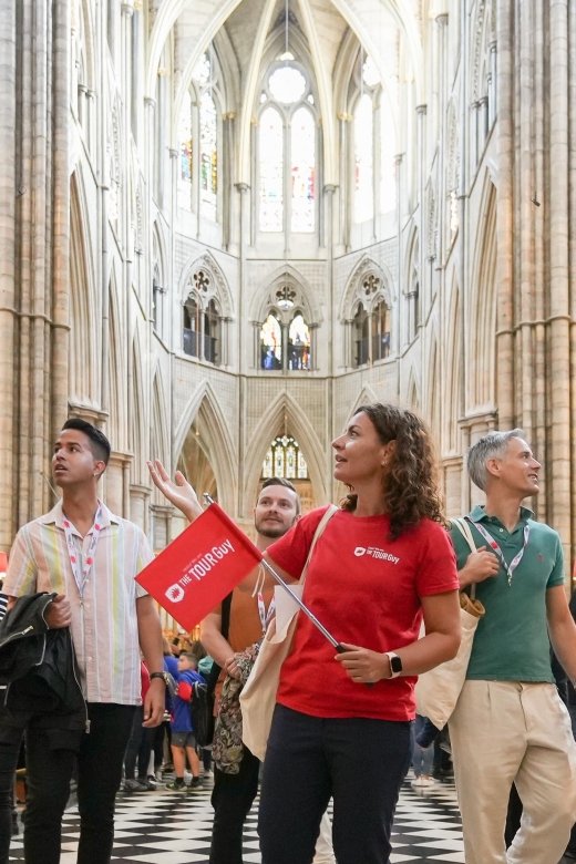 London: Westminster Abbey, Tower of London and Boat Tour - A walking route through royal London