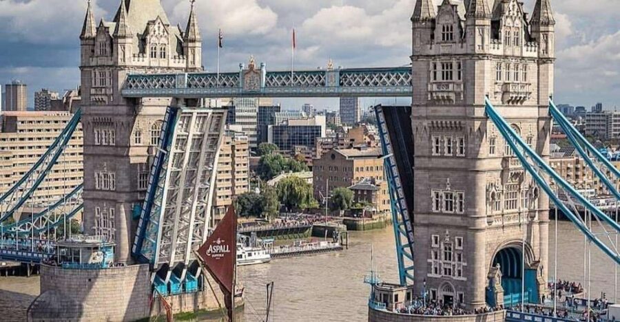 London: Westminster Walking Tour & Visit Tower Bridge - How much value do you get for $66?